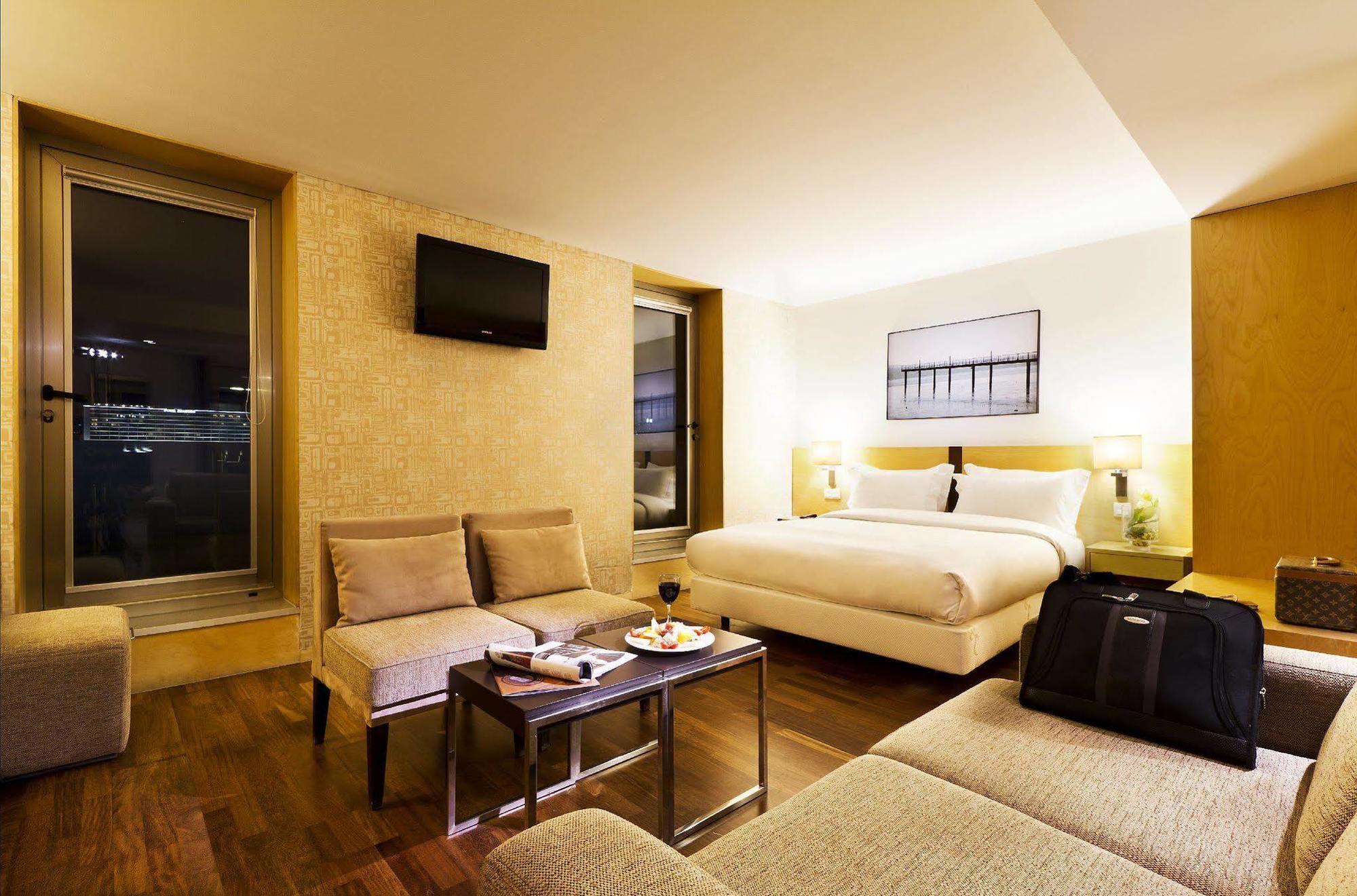 Hf Fenix Urban Hotel Lisbona