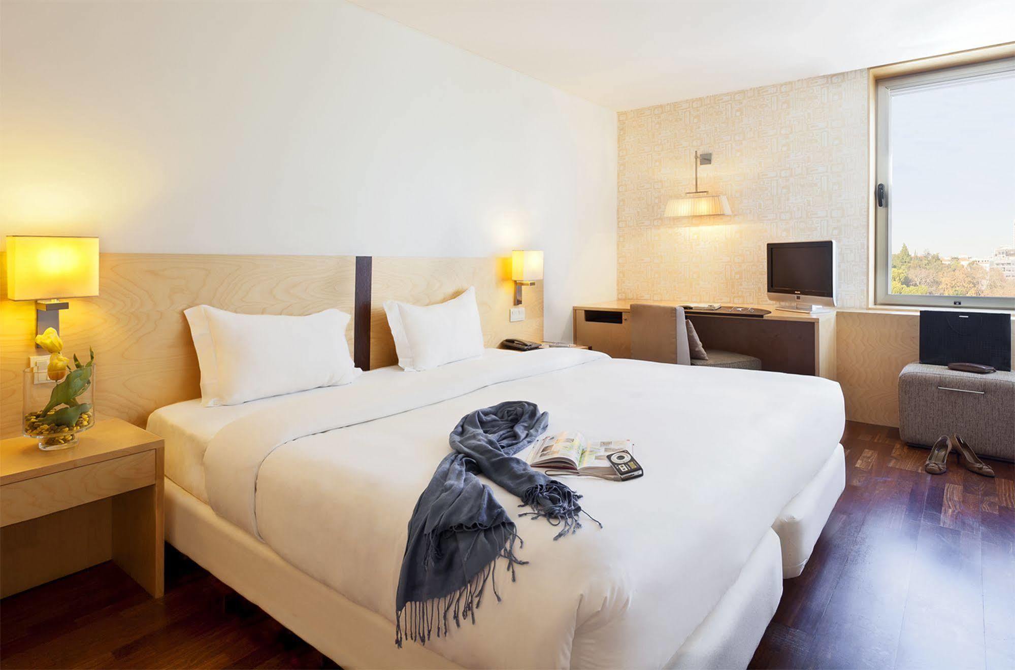 Hf Fenix Urban Hotel Lisbona